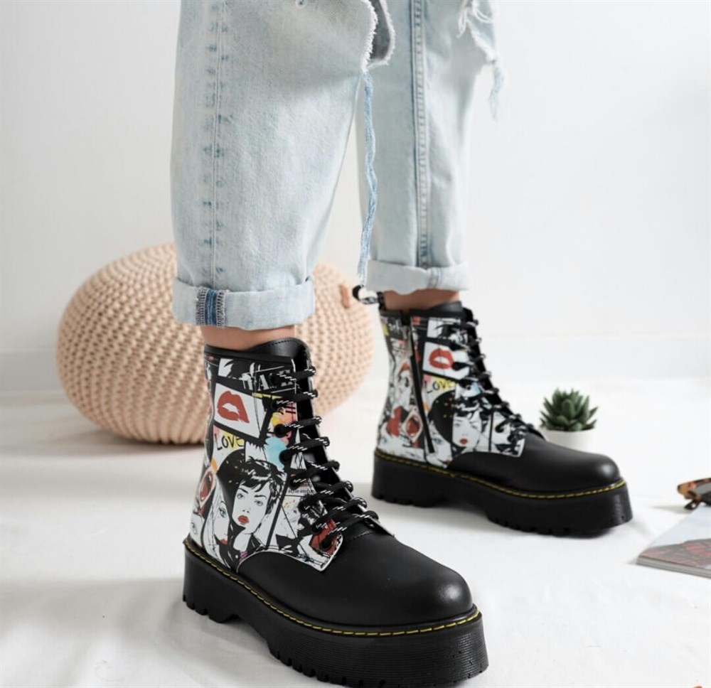 MAGAZINE THEMED WOMEN'S LATCHED POSTAL BOOTS