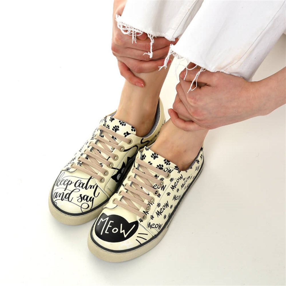 Meow Themed Special Design Women's Sneakers