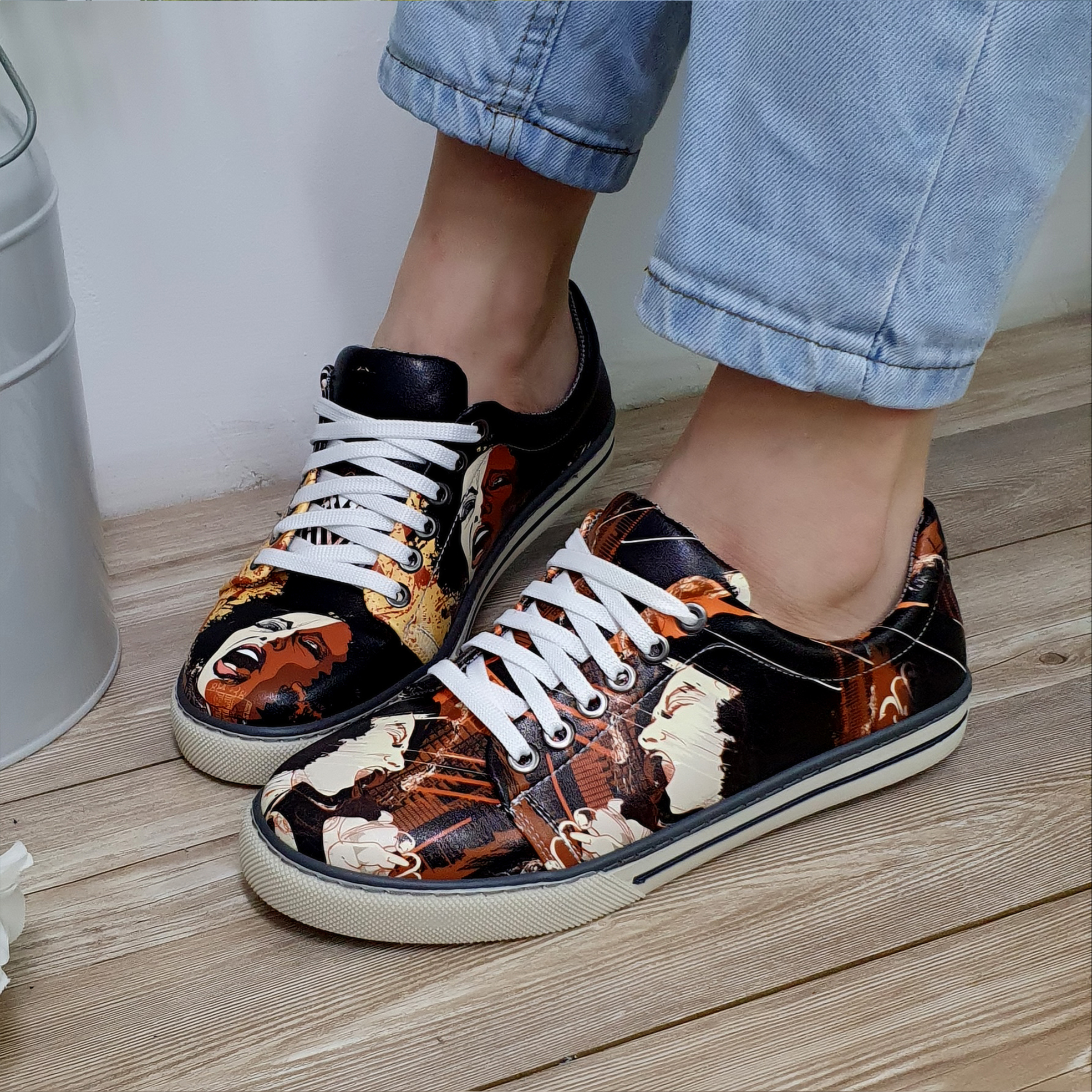 VOICE OF THE JAZZ PATTERN SPECIAL DESIGN WOMEN'S SNEAKERS