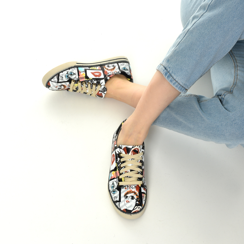MAGAZINE THEMED WOMEN'S SNEAKERS SHOES