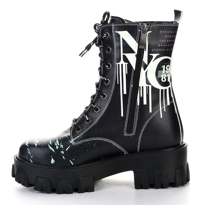 Black women's high-soled lace-up boots