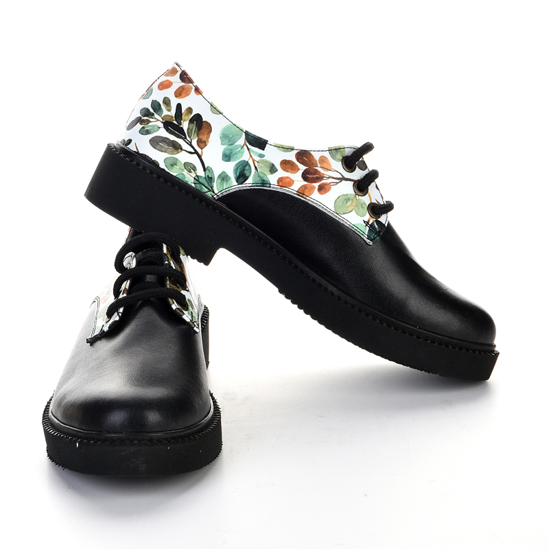 Black leaf pattern lace up classic shoes