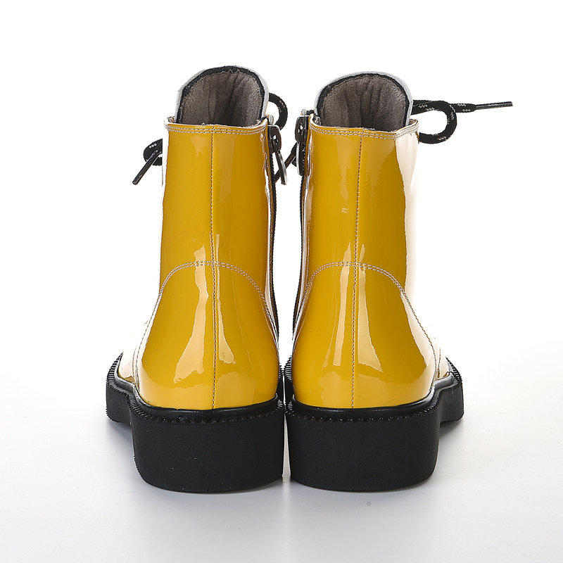 Yellow patent leather short lace-up boots
