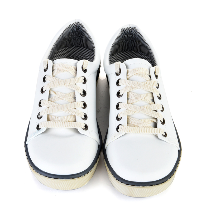 White lace-up sneakers